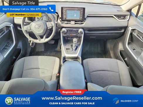 Used 2019 Toyota RAV4 LE w/ Carpet Mat Package FWD image 11