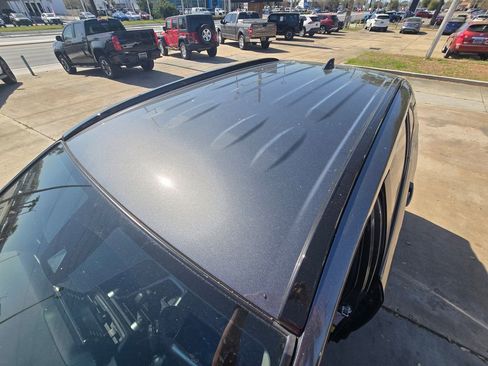 Used 2021 Toyota RAV4 XLE image 35