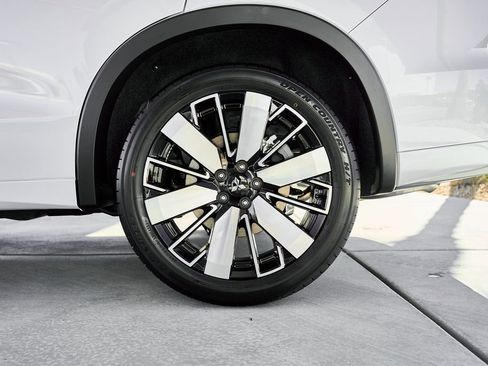 New 2026 Mitsubishi Outlander SEL FWD image 9