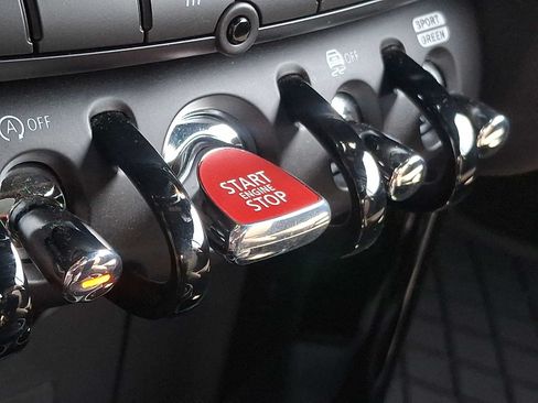 Used 2024 MINI Cooper S FWD image 22