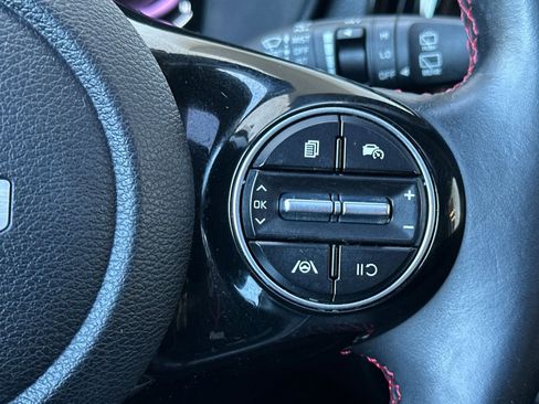 Certified 2023 Kia Soul GT-Line FWD image 28