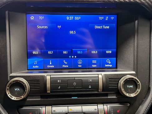 Used 2020 Ford Mustang Shelby GT500 w/ Technology Package RWD image 27