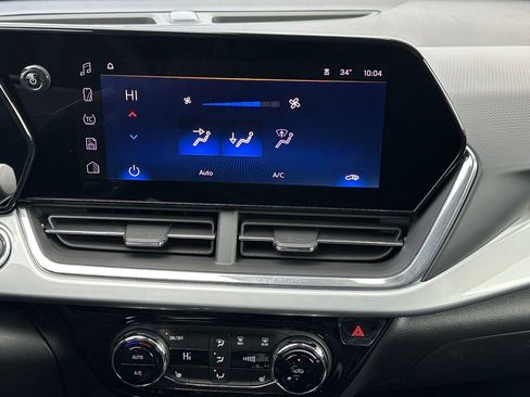 New 2026 Chevrolet Trax LT w/ LT Convenience Package image 15