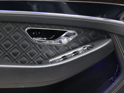 Used 2020 Bentley Continental GT AWD/4WD image 12