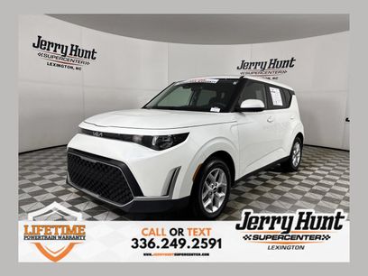 Used 2025 Kia Soul LX w/ LX Technology Package