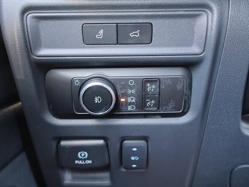 Certified 2024 Ford Expedition Limited image 18