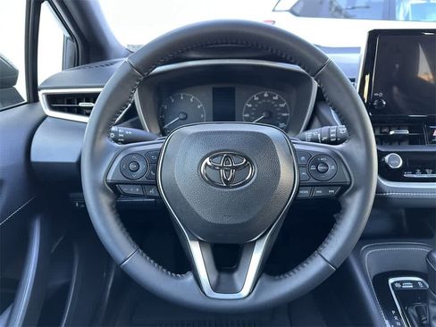 Used 2023 Toyota Corolla SE image 15