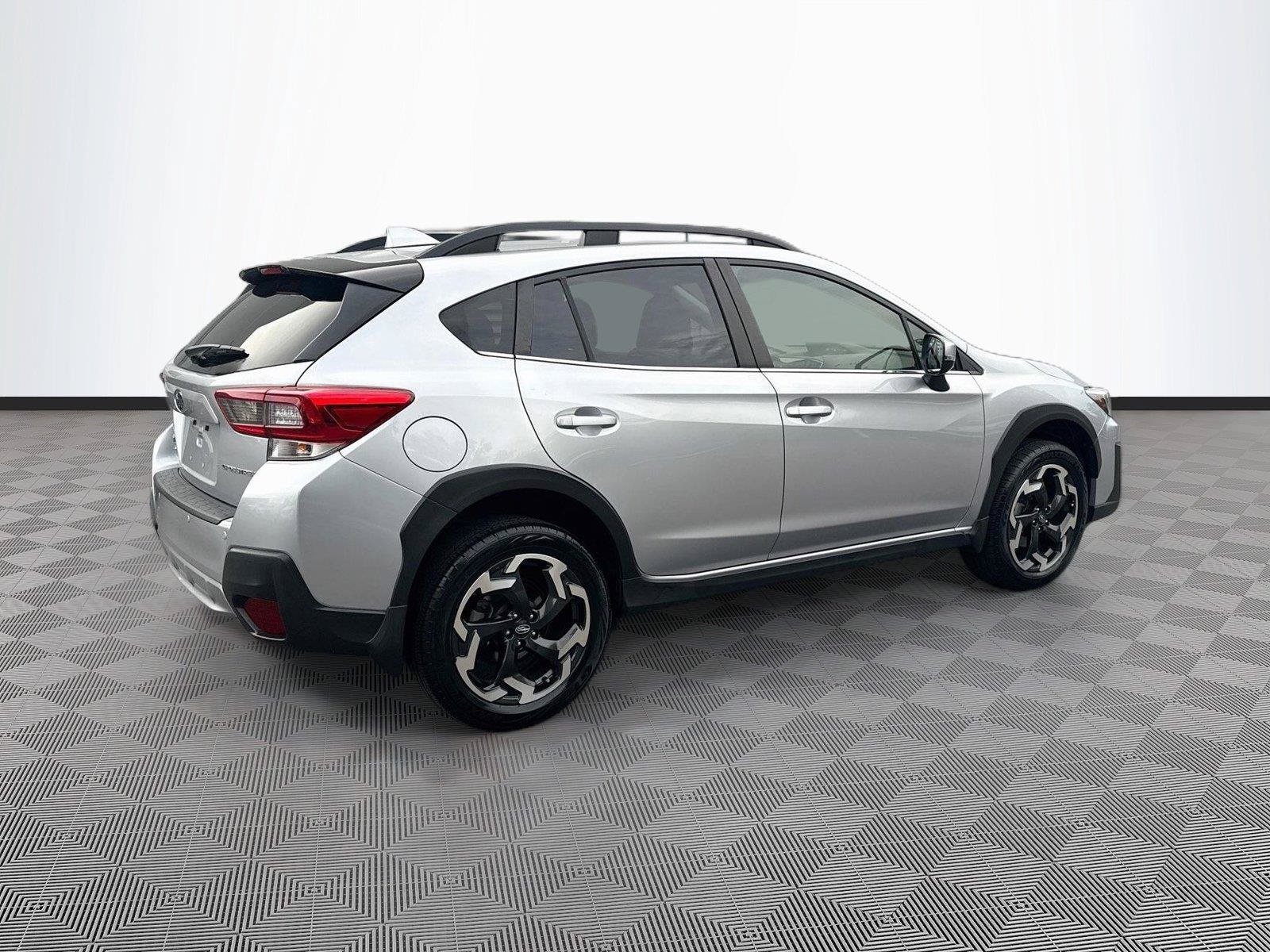 Used 2022 Subaru Crosstrek 2.5i Limited w/ Moonroof Package 2 AWD/4WD image 7