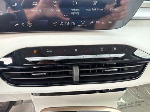 New 2026 Buick Enclave Avenir w/ Super Cruise Package image 25