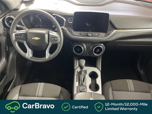 Used 2023 Chevrolet Blazer LT AWD/4WD image 17