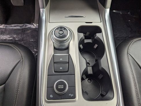 Used 2023 Ford Explorer Limited w/ Equipment Group 301A image 27