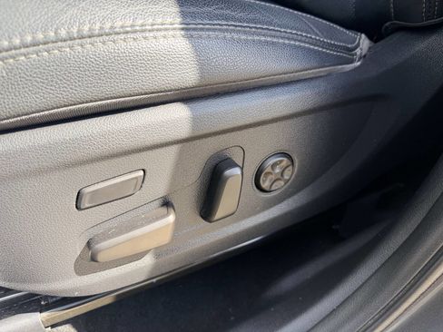 Used 2020 Hyundai Santa Fe Limited w/ Cargo Package image 28