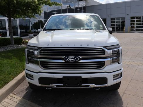 Used 2024 Ford F150 Platinum w/ Equipment Group 703A Plus AWD/4WD image 3