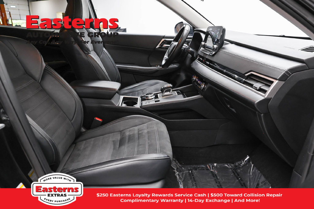 Used 2024 Mitsubishi Outlander SE FWD image 23