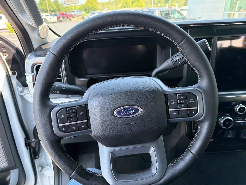 Used 2025 Ford F350 Lariat w/ Camper Package AWD/4WD image 14