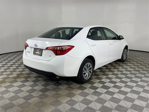 Used 2017 Toyota Corolla L image 24