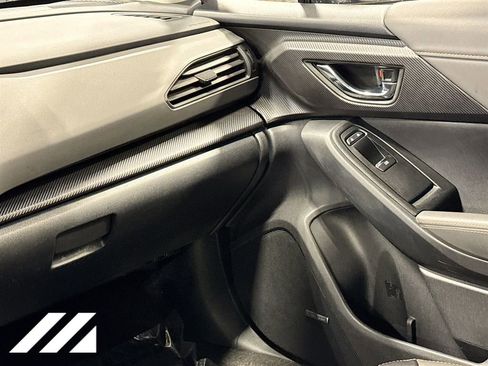 Used 2024 Subaru Crosstrek 2.5i Limited w/ Popular Package #3A image 26