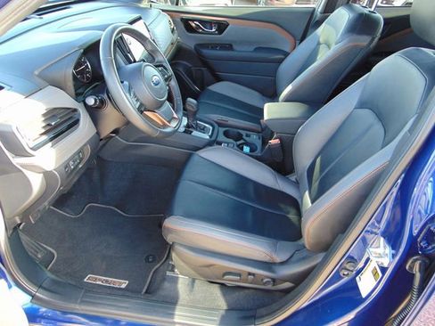 Used 2025 Subaru Forester Sport AWD/4WD image 10