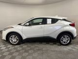 Used 2021 Toyota C-HR LE image 4