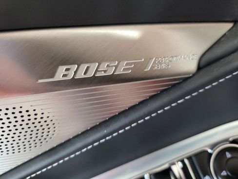 Used 2024 Chevrolet Corvette Stingray Premium Conv w/ Z51 Performance Package image 19