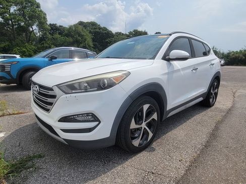 Used 2018 Hyundai Tucson Limited w/ Ultimate Package 02 FWD image 2