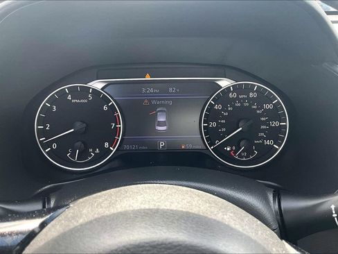 Used 2019 Nissan Altima 2.5 SR FWD image 12