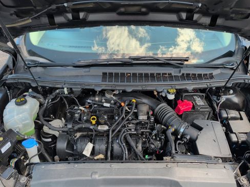 Used 2020 Ford Edge Titanium AWD/4WD image 20