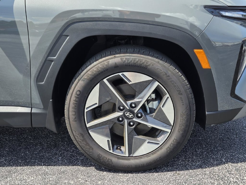 New 2026 Hyundai Tucson SEL FWD image 3