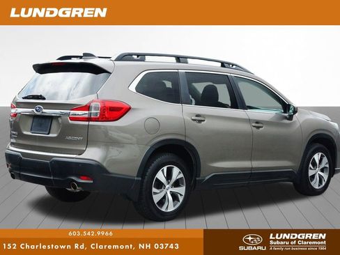 Used 2022 Subaru Ascent Premium w/ Convenience Package image 3