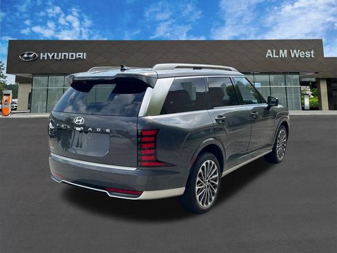 New 2026 Hyundai Palisade Calligraphy FWD image 6