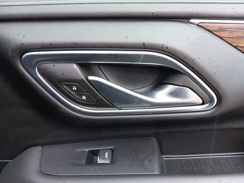 Used 2024 Chevrolet Tahoe Premier image 57