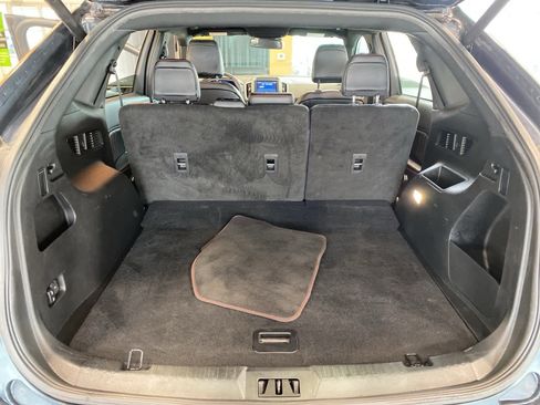 Used 2023 Ford Edge ST-Line image 28