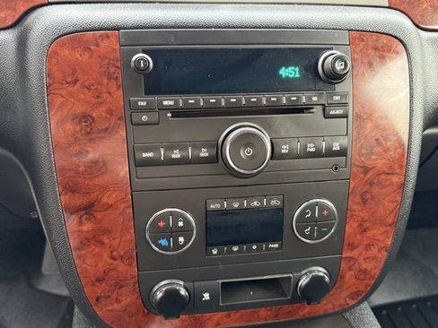 Used 2011 Chevrolet Silverado 1500 LTZ image 18