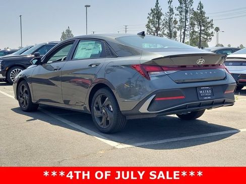 New 2026 Hyundai Elantra Sport FWD image 32