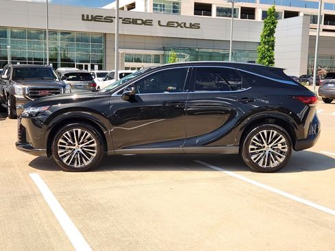 Used 2025 Lexus RX 350 FWD image 4