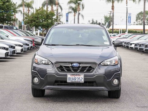 Used 2021 Subaru Crosstrek 2.5i Sport w/ Moonroof Package AWD/4WD image 2