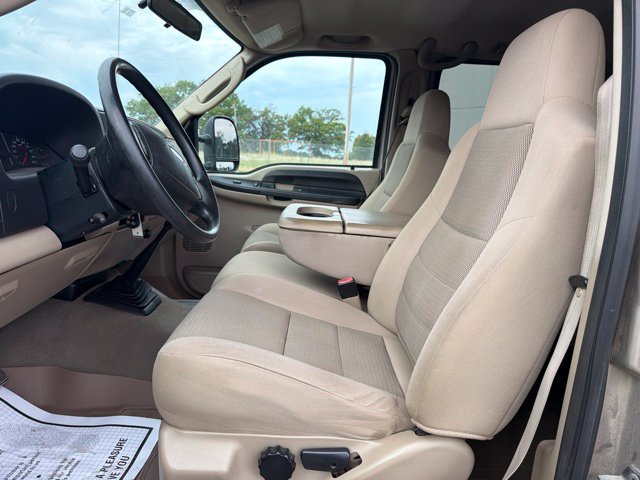Used 2005 Ford F250 XLT AWD/4WD image 13