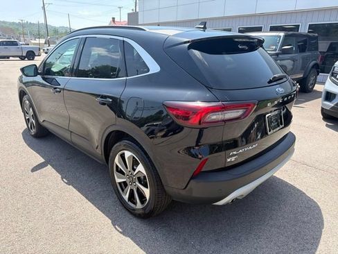 Used 2023 Ford Escape Platinum AWD/4WD image 4
