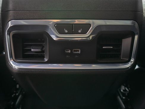 Used 2023 GMC Sierra 1500 SLT w/ SLT Convenience Package image 14