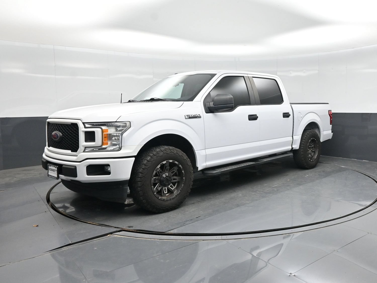 Used 2019 Ford F150 XL w/ Equipment Group 101A Mid RWD image 24