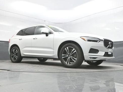 Used 2021 Volvo XC60 T6 Momentum AWD/4WD image 44