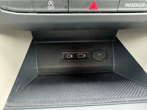 Used 2019 Volkswagen Atlas SE image 24