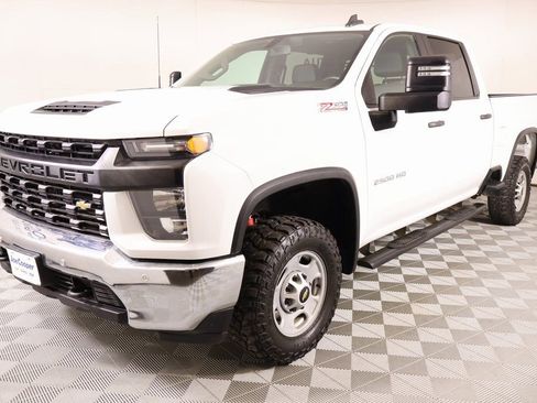 Used 2023 Chevrolet Silverado 2500 W/T w/ WT Convenience Package image 9
