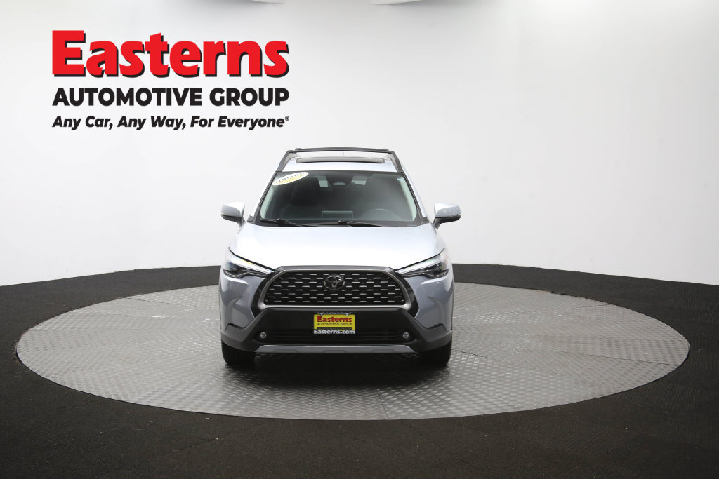 Used 2023 Toyota Corolla Cross XLE AWD/4WD image 56