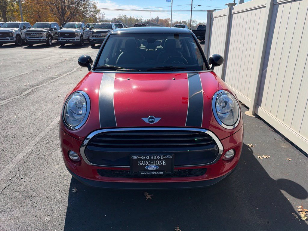 Used 2016 MINI Cooper 4-Door Hardtop FWD image 4
