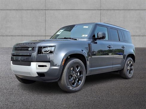 New 2025 Land Rover Defender 110 S image 1