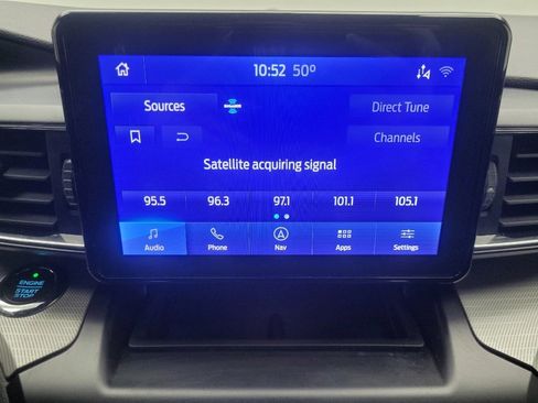 Used 2020 Ford Explorer XLT w/ Equipment Group 202A AWD/4WD image 25