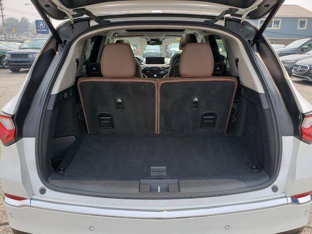 Used 2023 Acura MDX w/ Technology Package AWD/4WD image 30