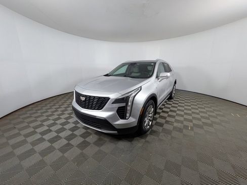 Used 2020 Cadillac XT4 Premium Luxury w/ Enhanced Visibility Package image 27