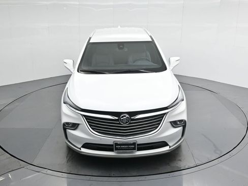 Used 2022 Buick Enclave Essence image 39